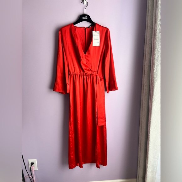 Zara knotted satin effect dress - Picture 10 of 10